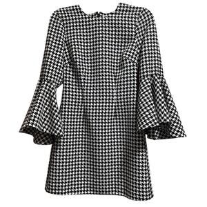 Likely Size 2 Black and White Houndstooth Long Sleeve Midi Dress
